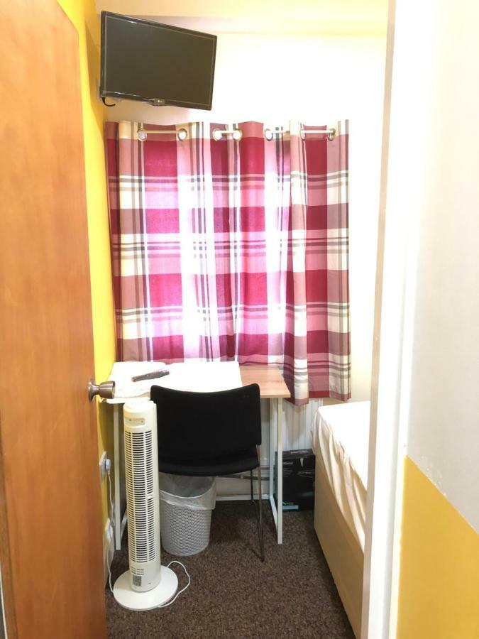 E1- Flats 2* London